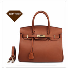 Load image into Gallery viewer, 2019 New Genuine Leather Handbags Women Messenger Bags Fashion Luxury Lock Design Ladies Shoulder Crossbody Bag Famous Brand bag